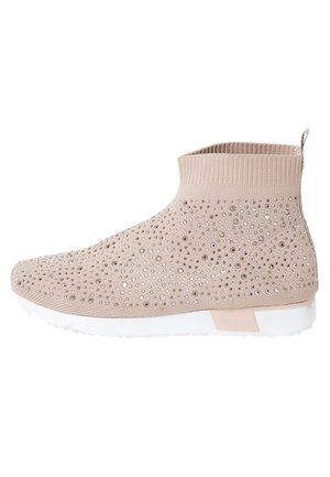 Sneakersy wysokie