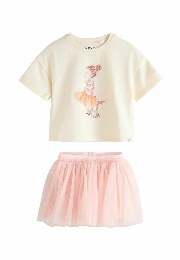 REGULAR FIT - SHORT SLEEVE SET   - A-Linien-Rock