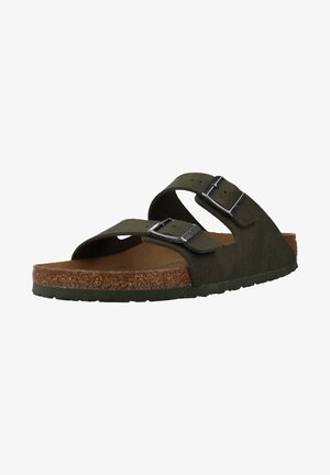 Groene instapsandalen met twee verstelbare banden, een kurken voetbed en een rubberen zool. Voorzien van zilveren gespen en een gestructureerd bovenmateriaal.