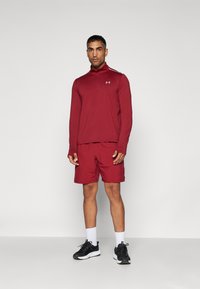 Under Armour VANISH 1/4 ZIP - Langærmet T-shirt - cardinal