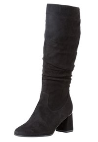Bottes noires montantes en daim, présentant un design froissé, un bout carré et un talon épais avec des accents métalliques subtils.