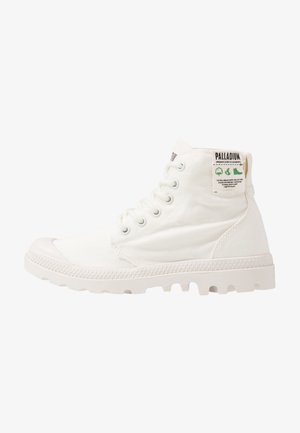 PAMPA ORGANIC UNISEX - Snörstövletter - star white