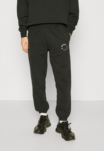 7 DAYS Active PANTS UNISEX - Spodnji deli trenirk - black