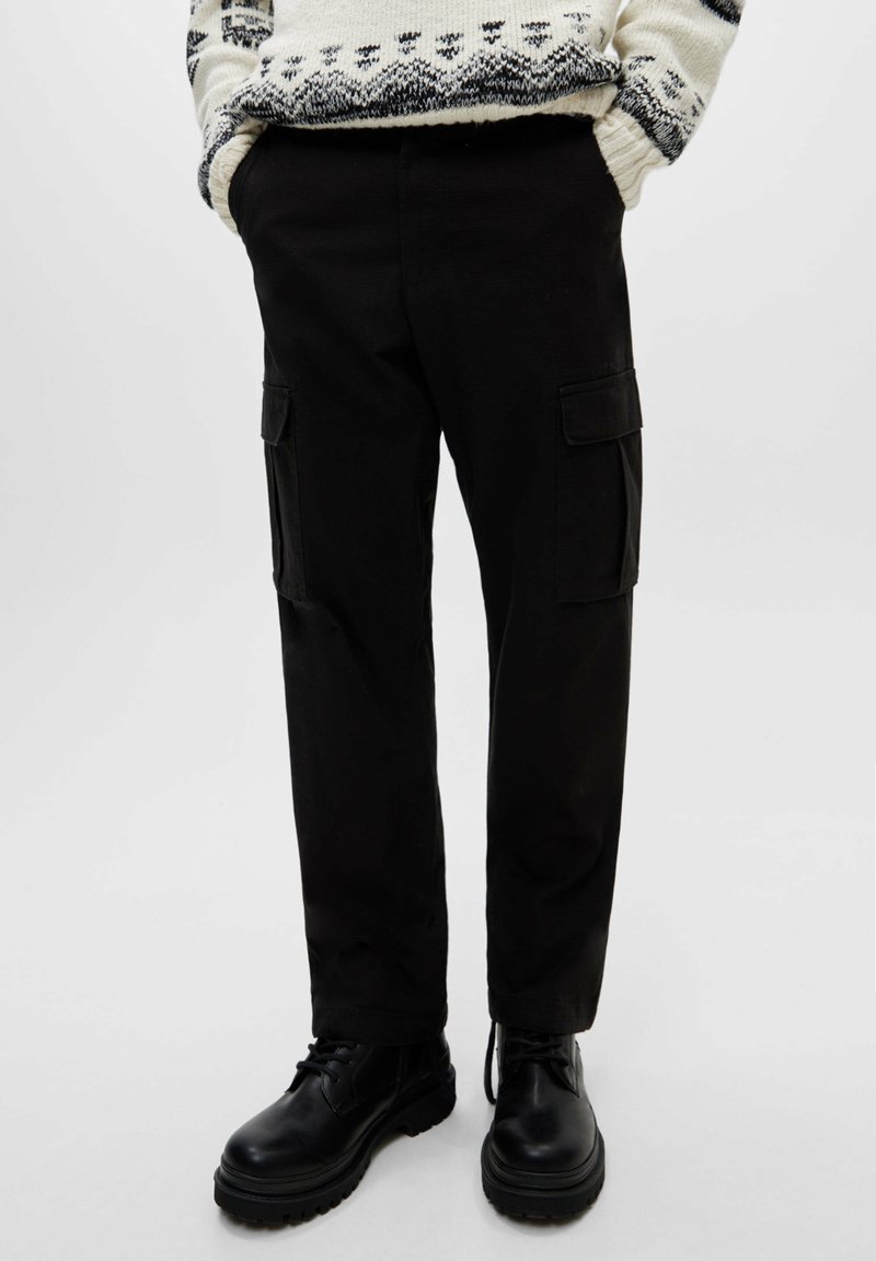 PULL&BEAR Cargo trousers mottled black Zalando.de