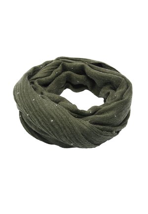 Nieskończony szalik w kolorze oliwkowej zieleni wykonany z teksturowanej tkaniny, ozdobiony małymi, rozproszonymi metalicznymi akcentami. Gładki, pętlowy fason ułatwiający noszenie.