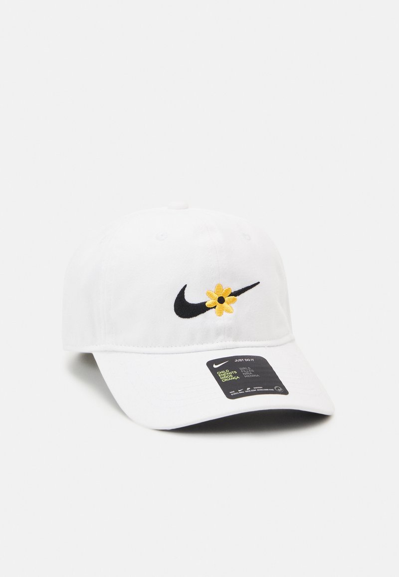 Kinder Caps | Nike Sportswear SPORT DAISY CURVE BRIM Cap white/weiß - DX06940 Kinder Caps | Nike Sportswear SPORT DAISY CURVE BRIM Cap white/weiß - DX06940