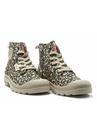 Palladium PAMPA HI WILD - Bottines à lacets - beige