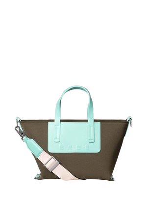 Borsa trapezoidale marrone con manici e toppa azzurri, tracolla beige regolabile con dettagli azzurri.