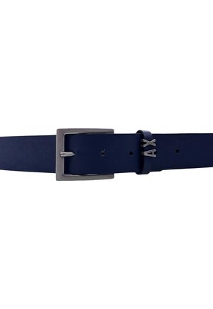 Cintura in pelle blu navy con fibbia in metallo argentato e logo "AX" impresso. Presenta diverse tacche per una vestibilità regolabile.