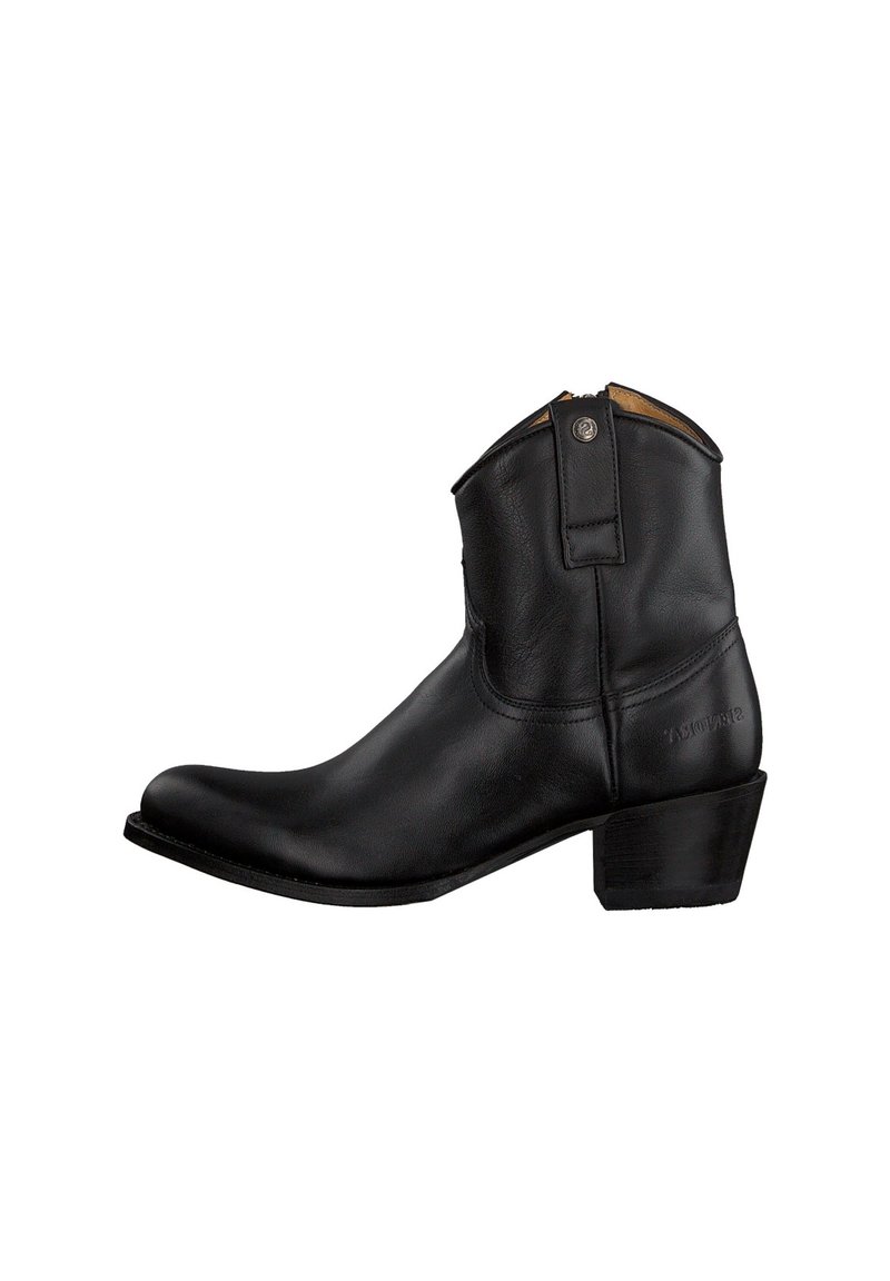 Schwarze Leder-Stiefelette mit spitzer Zehe und Steppdetails. Verfügt über einen niedrigen, gestapelten Absatz und einen Innenreißverschluss für leichtes An- und Ausziehen.