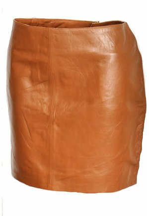 BANGKOK - Lederrock - cognac