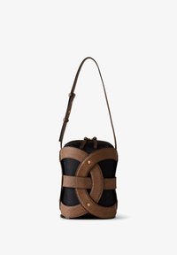 Selezionato, op naturale nero