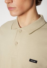 Calvin Klein STRETCH TIPPING - Topper langermet - eucalyptus