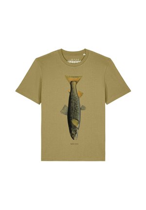 Olivgrünes T-Shirt mit kurzen Ärmeln, mit einer detaillierten Illustration eines Fisches und dem Text "Salmo fario" darunter.