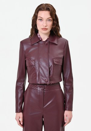 Rinascimento, CAPOSPALLA TINTA UNITA - Veste en similicuir - bordeaux