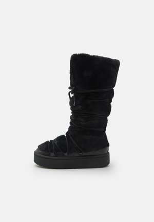 Winter boots - black