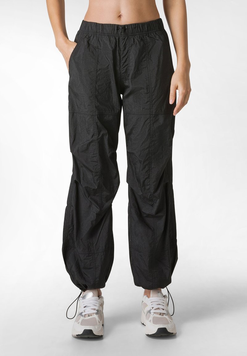 Deha Housut - black