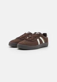 Jack & Jones JFWMAMBO SPECIAL - Sneakers basse - java