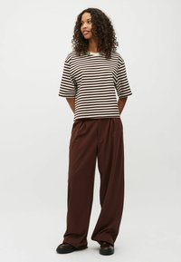 mbyM EMRYS-M - Blouse - java sugar stripe