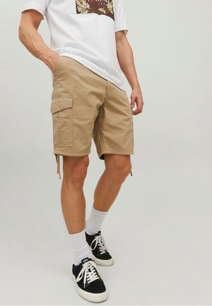 Short - beige