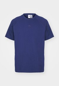 TEE - Lihtne T-särk - night indigo