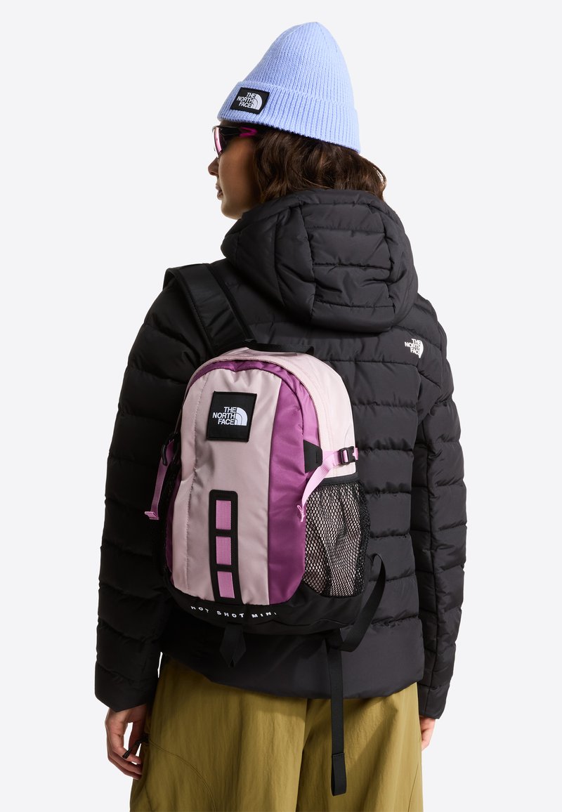 hot pink and black north face backpack The Women's Borealis Cyber Berry/Sumac A dedicated laptop compartment provides protection Pink north face backpack 
