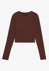 Barna, hosszú ujjú crop top, puha anyagból készült, kerek nyakkivágással és egyenes szegéllyel. Minimalista dizájn rugalmas anyaggal.