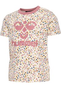 Korte mouwen katoenen t-shirt in crème, met meerkleurige stippenpatronen en een roze logo-opdruk met een geometrisch ontwerp aan de voorkant.
