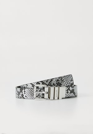 Black and silver faux leather belt with a textured snake skin pattern and a square metallic buckle featuring three horizontal accents.