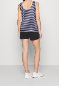 GAP Top - dark blue