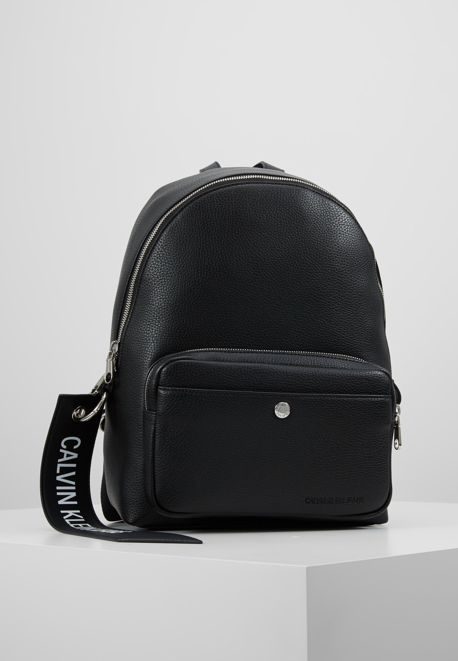 Calvin Klein Jeans Rucksack black (Pre-owned)