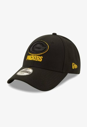 Cappellino da baseball nero con corona rotonda, caratterizzato da un logo ricamato in evidenza e la scritta "PACKERS" in giallo. Include un visiera curva.