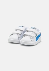 Puma SMASH 3.0 UNISEX - Sportcipő - white/hyperlink blue/cold green