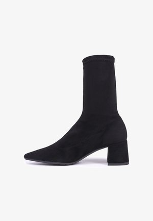 RYŁKO, C5VI6_T_ - Classic ankle boots - schwarz