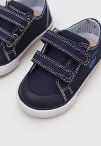Pablosky 974920 - Zapatos de bebé - blue