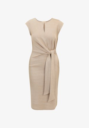 Beige mouwloze jurk met een sleutelgatdecolleté, gedraaide voorkant en gestrikt tailleDetail. Gemaakt van een gestructureerde, glanzende stof.
