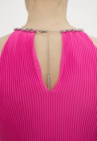 MICHAEL Michael Kors PLEATED CUT OUT - Koktélruha / Partiruha - cerise