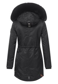 Czarna parka z kapturem wyłożonym sztucznym futerkiem, elastycznym pasem, długimi rękawami oraz guzikiem z tyłu. Gładka, błyszcząca tkanina.