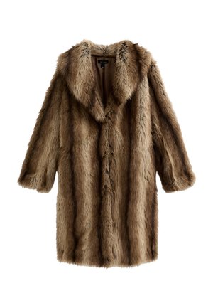 Cappotto in pelliccia sintetica marrone con colletto a scialle, vestibilità ampia, lunghezza fino al ginocchio e maniche di lunghezza media, dotato di una chiusura con un singolo bottone sul davanti.