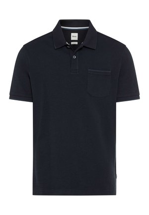 Polo bleu marine à manches courtes avec col, patte à deux boutons et petite poche poitrine sur le côté gauche.