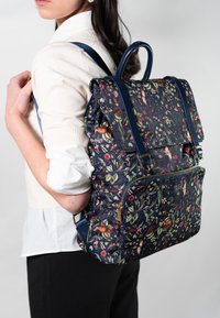 FABLE ENGLAND - Wolf Garden - Rucksack - navy Thumbnail Image 1