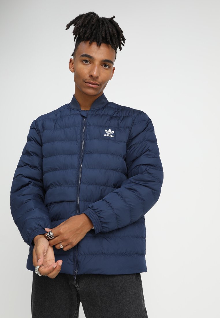 adidas Originals OUTDOOR Bomberjacke conavy adidas Originals OUTDOOR Bomberjacke darkgreen
