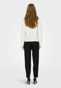JDY LANGARM EINFARBIGE - Overhemdblouse - cloud dancer