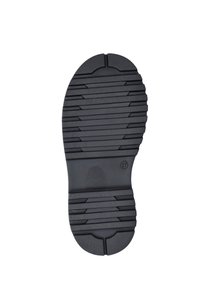 Zwarte rubberen schoenzool met diepe loopgroeven, gekenmerkt door een ronde neus en platte hak, met textuur voor grip en duurzaamheid. Maat 27 gemarkeerd.