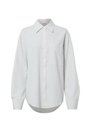 Witte blouse met lange mouwen en knopen, met dunne blauwe verticale strepen, puntige kraag, borstzak en afgeronde zoom.