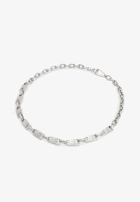 Valgt, silver-coloured