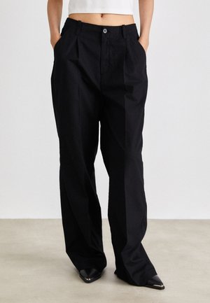 LOOSE PANTS - Pantalon classique - black