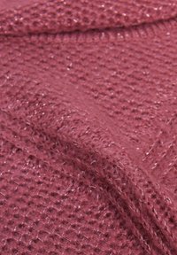 GOLDNER RAFFINIERTER MIT DEZENTEM GLANZ - Strickpullover - blackberry