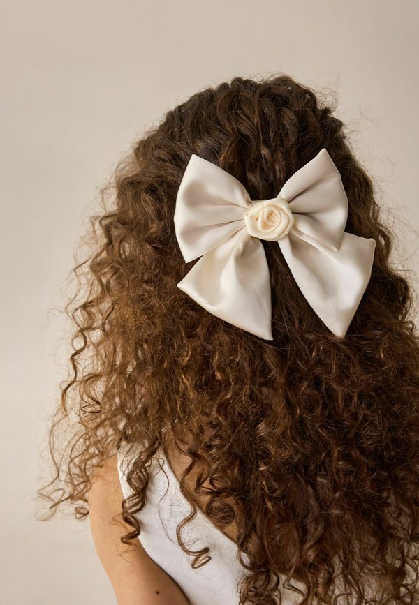 Haar-Styling-Accessoires – cream