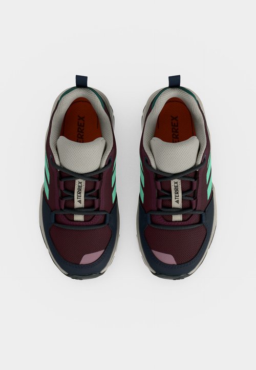 adidas AX4S UNISEX - Hiking shoes - maroon/pulse mint/legend ink — foto 5